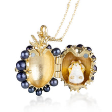 Load image into Gallery viewer, Blackberry and Mouse Locket - Bill Skinner Studio