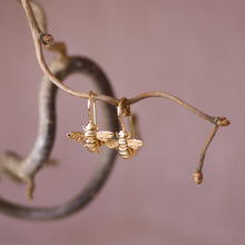 Load image into Gallery viewer, Honey bee drop earrings in silver - Henryka