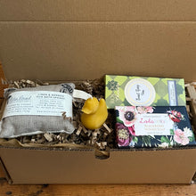 Load image into Gallery viewer, Gift Hampers