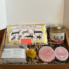 Load image into Gallery viewer, Gift Hampers