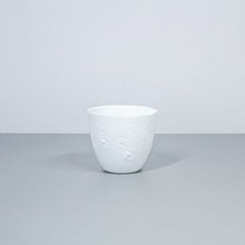 Load image into Gallery viewer, Porcelain candle cup