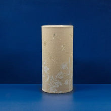 Load image into Gallery viewer, Fabric lamp - bumblebees