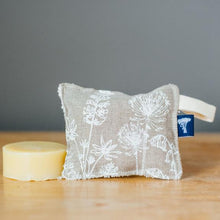 Load image into Gallery viewer, Reusable eco sponge - Helen Round