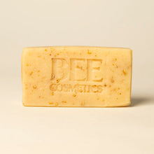 Load image into Gallery viewer, Beeswax Soap 110g - Bee Cosmetics
