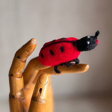 Load image into Gallery viewer, Hand Knitted Finger Puppet
