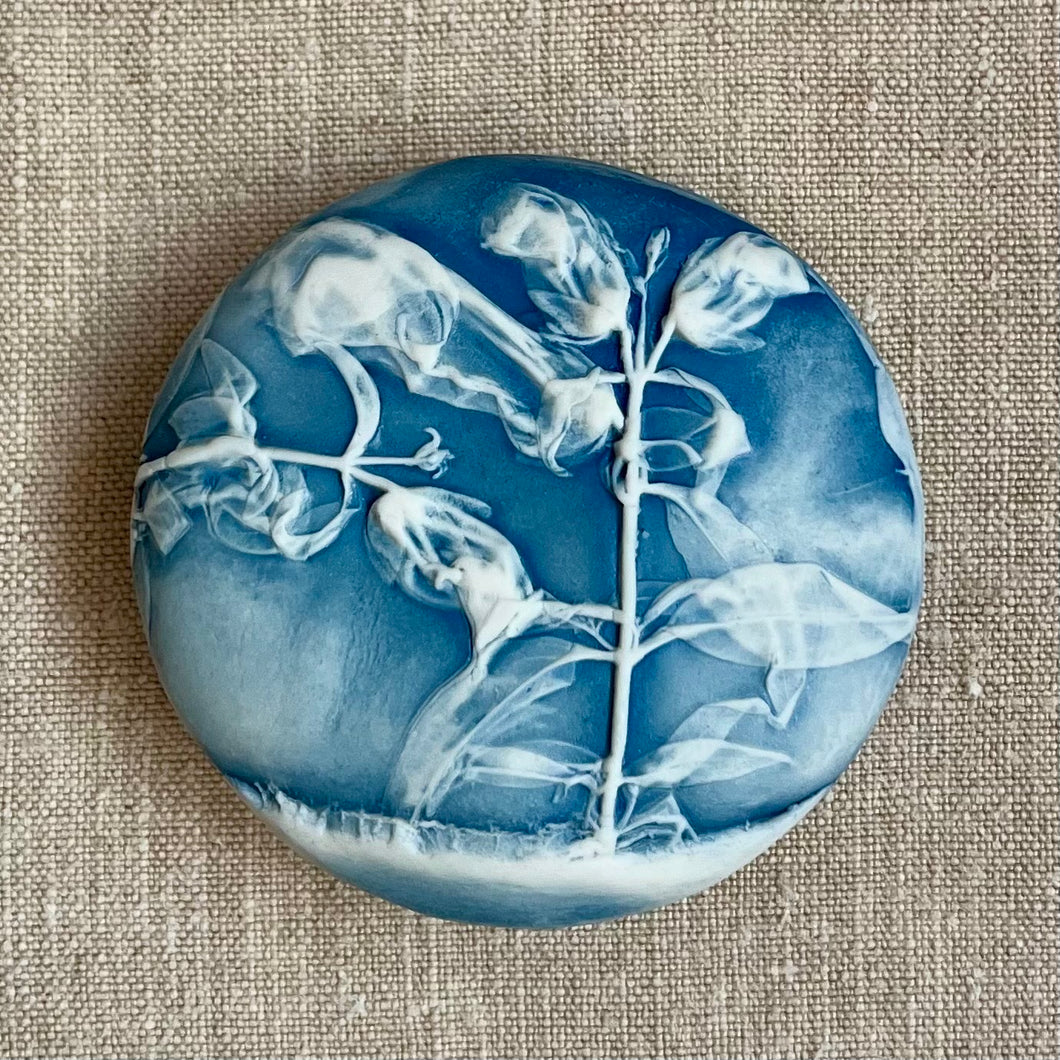 Porcelain textured pebble - Clare Mahoney Ceramics