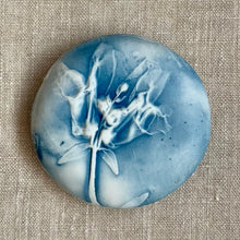 Load image into Gallery viewer, Porcelain textured pebble - Clare Mahoney Ceramics
