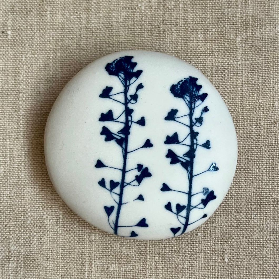 Porcelain pebble - Clare Mahoney Ceramics