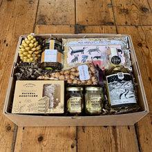 Load image into Gallery viewer, Luxury Food Hamper
