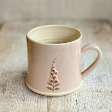 Load image into Gallery viewer, Hogben Pottery mug - foxglove
