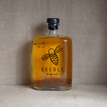 Load image into Gallery viewer, Beeble Honey Spirit Drink made with Whisky
