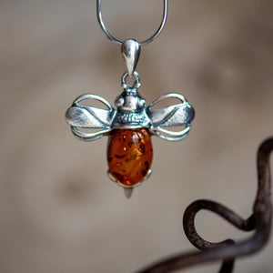 Bumble Bee Necklace in Silver and Amber - Henryka