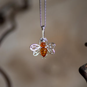 Tiny honey bee necklace - Henryka