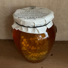 Load image into Gallery viewer, Welsh chunk comb honey - Wainwright&#39;s
