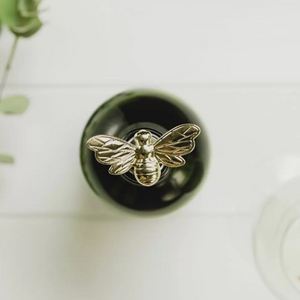 Gold bee bottle stopper